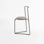 Tabourets pour collectivités - FLOW CHAIR, SCULPTURAL MINIMAL ULTRABLACK CHAIR - LAPIEGA