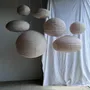 Suspensions - Grande suspension en rotin et lin naturel japonisante ovale aplatie - OFFICE OBJETS
