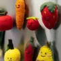 Objets déco enfant - Magnets en laine colorés représentant des fruits et des légumes - PERSON'ELLE