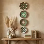 Autres décorations murales - Emerald Horizon : ensemble de 4 assiettes murales en osier faites à la - SARMAL DESIGN