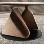 Tables basses - Table basse ronde en marbre céramique, noyer et acier noir - ANGEL CERDÁ