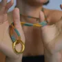Accessoires de voyage - Chaîne pour téléphone à roulettes DUO — Moss Gold - OBO
