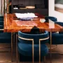 Chaises pour collectivités - Petite Chaise Julius, assise tissu COM, pied Laiton en Bronze Clair - DUISTT