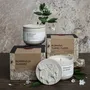 Bougies - Bougie au soja parfumée Kaajorn dans un récipient en céramique - KAAJORN