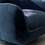Fauteuils - Fauteuil pivotant en velours bleu foncé - ANGEL CERDÁ