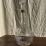 Carafes - Carafe vintage panse ronde en verre moulé à bouchon de liège H27 - OFFICE OBJETS