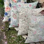 Comforters and pillows - 100% Linen Pillowcase - William Morris Golden Lily - NORRAVILLA