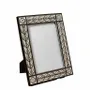 Cadres - Porte photo beige et noir fleurs graphiques 15x18 - CHEHOMA