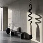 Objets de décoration - Shadow Spiral : installation textile sculpturale faite à la main - SARMAL DESIGN