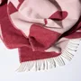 Plaids - Plaid en laine bordeaux et pêche - KLEKKS x Ju Schnee NO 29 - KLEKKS
