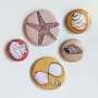 Design objects - Set of 5 seashell magnets - TABLE À CARTES