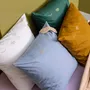 Linge de lit - Taie d'oreiller Eyes Bluetiful 65 x 65 - LA CERISE SUR LE GATEAU