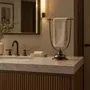 Chambres d'hôtels - Porte-Serviettes sur Pied en Laiton Artisanal – Support pour Serviette - BELS & PEARL