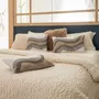 Throw blankets - Noam Maxi Throw Neige 180 X 220 - MAISON VIVARAISE - SDE VIVARAISE WINKLER