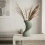 Aménagements pour bureau - Vase imprimé en 3D « BAILE » | Vert sauge - AUURA