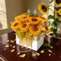 Décorations florales - Bouquet de bougies parfumées au tournesol - WIRAWIRI