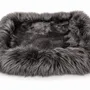 Objets de décoration - Lit Mérinos en peau de mouton pour chiens et chats — B2B - PROVELLUS SHEEPSKIN PRODUCER