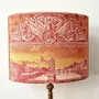 Lampes de table - Abat-jours toile de Jouy motif "Monuments de Paris" - CHATEAU TALES