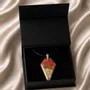 Bijoux - Pendentif en chêne noir et feuille dorée, 39x24x6 mm – Espace Matière - GLASS4CANDLES