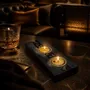 Bougeoirs et photophores  - Bougeoir en chêne noir et métal doré, 30x180x80 mm – modèle 2D0249 - GLASS4CANDLES