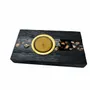 Bougeoirs et photophores  - Bougeoir en chêne noir et métal doré, 30x100x80 mm – bande horizontale - GLASS4CANDLES