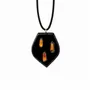 Bijoux - Pendentif en chêne noir et ambre – bouclier, 42x35x6 mm – trois ambres - GLASS4CANDLES