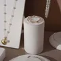 Objets de décoration - Ensemble de présentoirs à bijoux Atelier en suédine végane blanc crème - WHISPERING WOODS