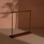 Objets de décoration - Présentoir pour colliers et bracelets en noyer massif et laiton - WHISPERING WOODS