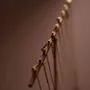 Objets de décoration - Présentoir à bijoux à barre en T en marbre et laiton - WHISPERING WOODS