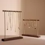 Objets de décoration - Présentoir à bijoux en noyer noir à barres en laiton - WHISPERING WOODS