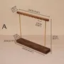 Objets de décoration - Présentoir à bijoux en noyer noir à barres en laiton - WHISPERING WOODS