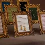 Objets de décoration - Cadre de présentation rococo doré à angles fleuris - WHISPERING WOODS
