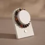 Objets de décoration - Porte-bracelets en suédine végane avec pied en laiton - WHISPERING WOODS