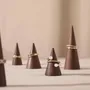 Objets de décoration - Pièce à l'unité, taille au choix – Cône noyer foncé - WHISPERING WOODS