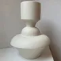 Objets design - Vase sculptural et géométrique en porcelaine blanche - Oneiros E4 - CALLIGRAMME