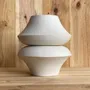 Decorative objects - Sculptural, geometric vase in white porcelain - Oneiros E5 - CALLIGRAMME