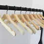 Dressings - Cintres en bois de frêne - Bois naturel- Collection Naturel - MON CINTRE