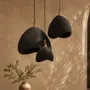 Hanging lights - Suspension Suna Noir 40 cm in textured resin - DESIGN TRIP