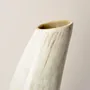 Vases - Grand vase en corne blonde - L INDOCHINEUR X RIVÊT