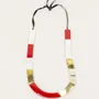 Bijoux - Collier plaques corne blonde africaine, laque rouge et laiton - L INDOCHINEUR X RIVÊT