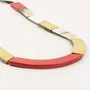 Bijoux - Collier plaques corne blonde africaine, laque rouge et laiton - L INDOCHINEUR X RIVÊT
