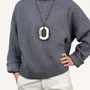 Bijoux - Pendentif anneau oval carré en corne blonde Africaine - L INDOCHINEUR X RIVÊT