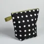 Clutches - Mia Toiletry Bag Caviar L 23 X 28 X 10 - LA CERISE SUR LE GATEAU