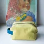 Clutches - Iona Cube Pouch Ananas 10 X 16 X 10 - LA CERISE SUR LE GATEAU