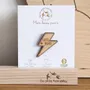 Pin's en bois - Super Mamie - LES PETITES HIRONDELLES
