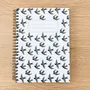 Papeterie bureau - Carnet en papier A5 - Spirales et lignes - Les hirondelles en vol - Ciel blanc - LES PETITES HIRONDELLES