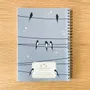 Papeterie bureau - Carnet en papier A5 - Spirales et lignes - Les hirondelles sur le fil - Ciel bleu - LES PETITES HIRONDELLES
