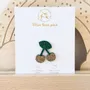 Broches - pin-s-feutrine-pailletee-cerise - LES PETITES HIRONDELLES