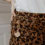 Cadeaux - porte-cles-en-bois-chat - LES PETITES HIRONDELLES