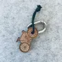 Cadeaux - porte-cles-en-bois-velo-sportif - LES PETITES HIRONDELLES